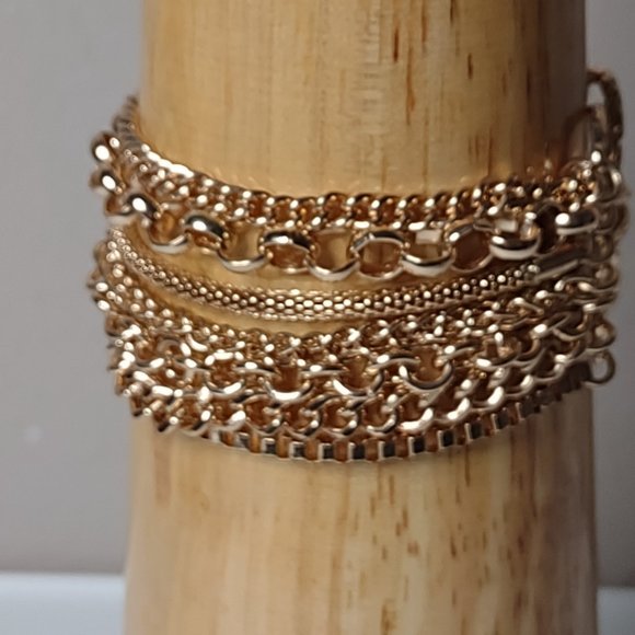 Pretty Layered Gold Tone Metal Chain Bracelet - Picture 3 of 11